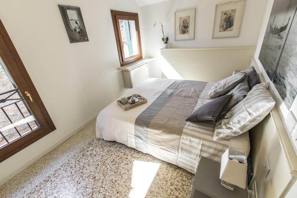 Lovely Venetian Apartment Exterior foto